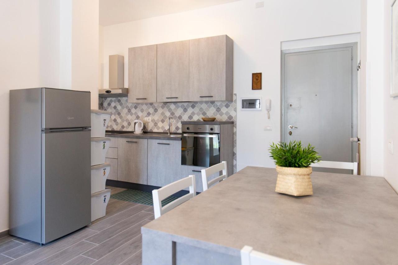 Gray Pearl - Modern Apartment In City Center Arona Luaran gambar