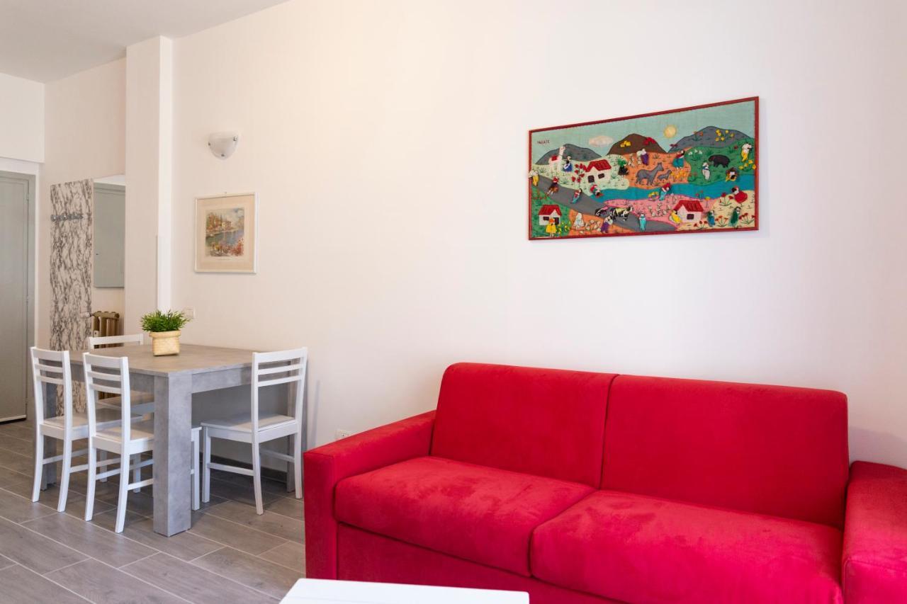 Gray Pearl - Modern Apartment In City Center Arona Luaran gambar